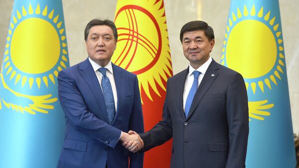 Официальный визит премьер-министра Казахстана Аскара Мамина в Кыргызстан - Sputnik Кыргызстан
