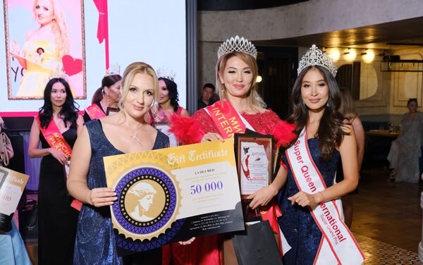 Миргуль Бообекова является победительницей конкурса красоты Миссис Кыргызстан — 2019. - Sputnik Кыргызстан
