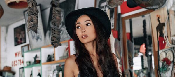 Кыргызстанская певица, работающая в развлекательных заведениях острова Пхукет (Таиланд) Малика Казакова - Sputnik Кыргызстан