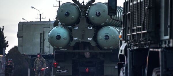 Комплекс ПВО С-400 Триумф. Архивное фото - Sputnik Кыргызстан