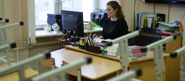 Школы в Екатеринбурге закрыли на карантин из-за ОРВИ Школы в Екатеринбурге закрыли на карантин из-за ОРВИ - Sputnik Кыргызстан