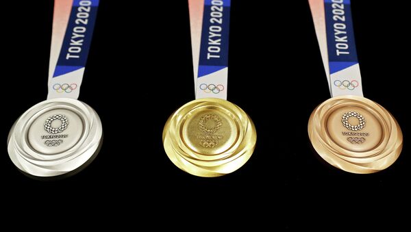  Презентация наград победителям и призерам  Олимпийских игр 2020 года в Токио - Sputnik Кыргызстан