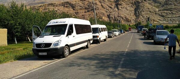 Ситуация на кыргызско-таджикской границе в Баткенской области Ситуация на кыргызско-таджикской границе в Баткенской области - Sputnik Кыргызстан