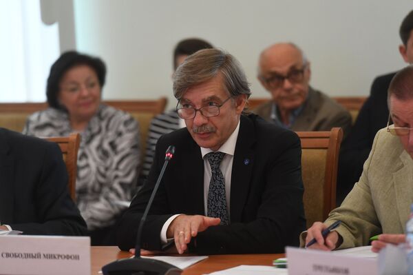 Власти придумали, что делать с урановыми хвостохранилищами в Кыргызстане Власти придумали, что делать с урановыми хвостохранилищами в Кыргызстане - Sputnik Кыргызстан