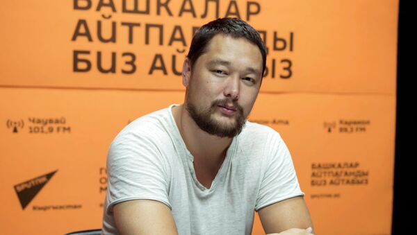 Дизайнер и музыкант Кадыр Батырканов - Sputnik Кыргызстан