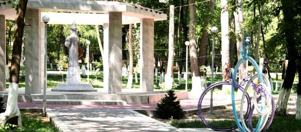 Реконструкции парка Токтогула Сатылганова в Оше - Sputnik Кыргызстан