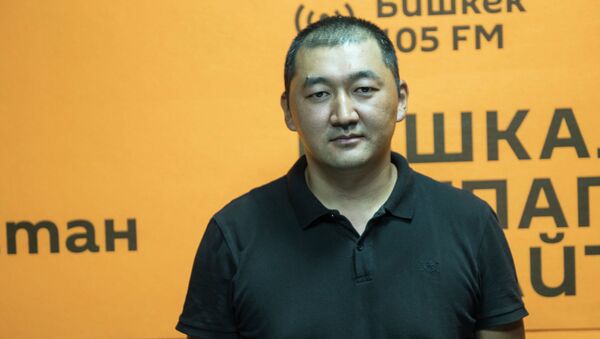 Руководитель гляциологической станции Тянь-Шаньского научного центра Бакыт Эрменбаев  - Sputnik Кыргызстан