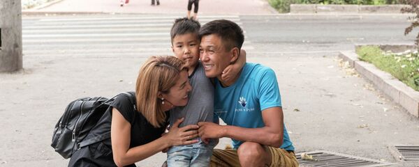 Отец ребенка с аутизмом Мирлан Ишенов - Sputnik Кыргызстан