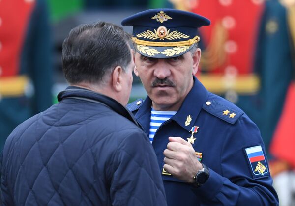 Заместитель министра обороны РФ Юнус-Бек Евкуров - Sputnik Кыргызстан