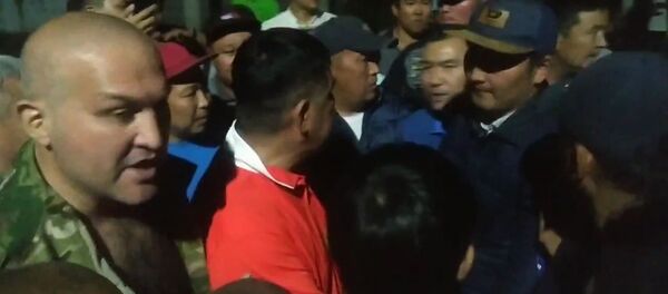 Все о попытке штурма дома Атамбаева в одном видео - Sputnik Кыргызстан