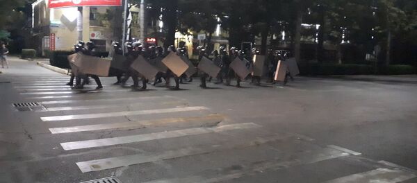 Митинг сторонников Алмазбека Атамбаева в Бишкеке - Sputnik Кыргызстан