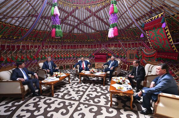 Заседание Евразийского межправительственного совета стран ЕАЭС в Чолпон-Ате - Sputnik Кыргызстан