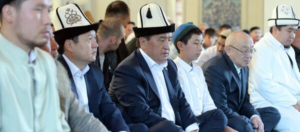Айт намаз в честь Курман айта в Бишкеке - Sputnik Кыргызстан