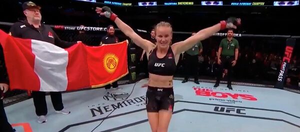 Шевченко уругвайлыктарга чимириле лезгинка бийлеп берди. Видео Шевченко уругвайлыктарга чимириле лезгинка бийлеп берди. Видео - Sputnik Кыргызстан