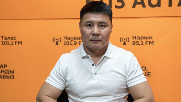 Депутат ЖК Тазабек Икрамов - Sputnik Кыргызстан