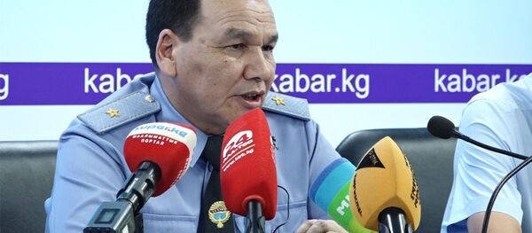 Жунушалиев: Атамбаев менен биринчи өзүм сүйлөшкөндө чыкпай койгон. Видео Жунушалиев: Атамбаев менен биринчи өзүм сүйлөшкөндө чыкпай койгон. Видео - Sputnik Кыргызстан