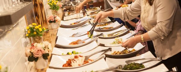 Шведский стол. Архивное фото - Sputnik Кыргызстан