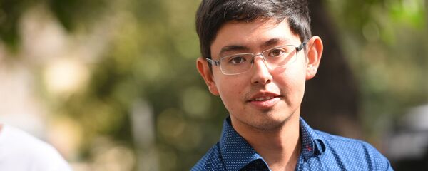 Алмазбек Атамбаевдин уулу Кадыр Атамбаев. Архив Алмазбек Атамбаевдин уулу Кадыр Атамбаев. Архив - Sputnik Кыргызстан