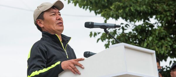 Сторонник бывшего президента Алмазбека Атамбаева — Фархад Баабиев - Sputnik Кыргызстан