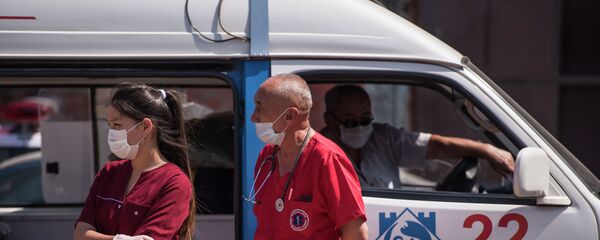 Крупный пожар на складе бытовой техники в Бишкеке - Sputnik Кыргызстан