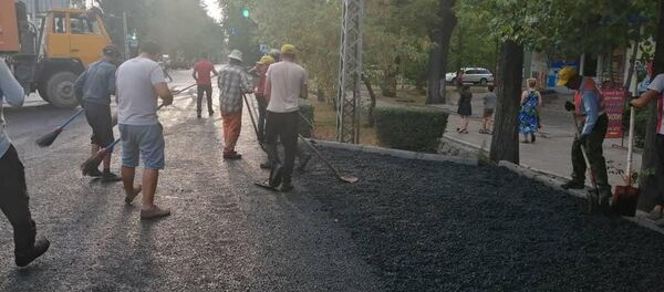 Ремонт на улице Московской в Бишкеке Ремонт на улице Московской в Бишкеке - Sputnik Кыргызстан