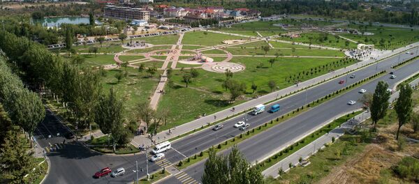 Бишкекте жаңы ачылган парктын асмандан көрүнүшү. Видео Бишкекте жаңы ачылган парктын асмандан көрүнүшү. Видео - Sputnik Кыргызстан