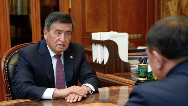 Встреча президента Сооронбая Жээнбекова с Торага Жогорку Кенеша - Sputnik Кыргызстан