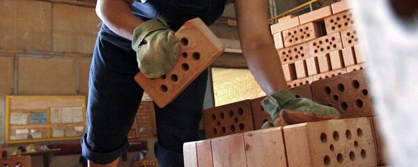 Кирпичный завод Лемакс в Таганроге - Sputnik Кыргызстан