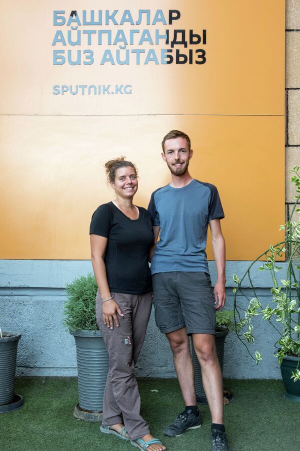 Бишкек мало кого интересует — о велопутешествии иностранцев из Европы в КР - Sputnik Кыргызстан