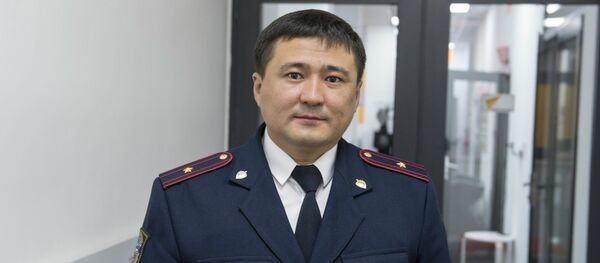 Старший инспектор пресс-службы ГУПМ МВД КР Медербек Шабданов - Sputnik Кыргызстан