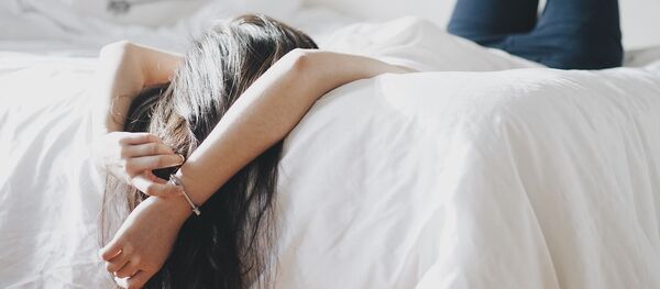 Запрет на вебкам-бизнес в КР Запрет на вебкам-бизнес в КР - Sputnik Кыргызстан