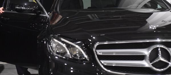 Внедорожник Mercedes. Архивное фото - Sputnik Кыргызстан