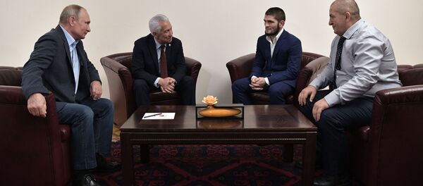 Рабочая поездка президента РФ В. Путина в Дагестан - Sputnik Кыргызстан