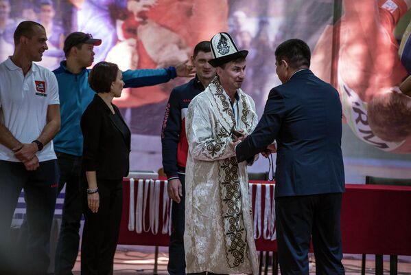 Товарищеский турнир по самбо в рамках Дней Москвы в Бишкеке - Sputnik Кыргызстан