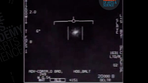 Подтверждена подлинность видео, как флот США столкнулся с НЛО в небе - Sputnik Кыргызстан