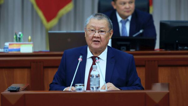 Омбудсмен Кыргызстана Токон Мамытов на заседании Жогорку Кенеша - Sputnik Кыргызстан