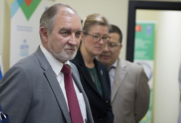 Черные сфера и комната — в Кыргызстане появилась новая лаборатория. Фото - Sputnik Кыргызстан