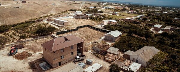 Село Максат Лейлекского района Баткенской области - Sputnik Кыргызстан