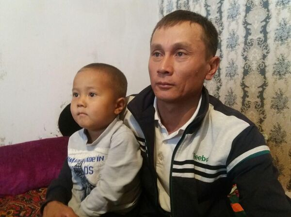 Абжапаров: айылдаштарым Путин аке деп чакырышат, өз атымды унутуп коюшкан Абжапаров: айылдаштарым Путин аке деп чакырышат, өз атымды унутуп коюшкан - Sputnik Кыргызстан