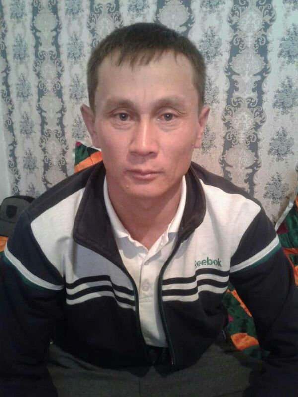 Абжапаров: айылдаштарым Путин аке деп чакырышат, өз атымды унутуп коюшкан Абжапаров: айылдаштарым Путин аке деп чакырышат, өз атымды унутуп коюшкан - Sputnik Кыргызстан