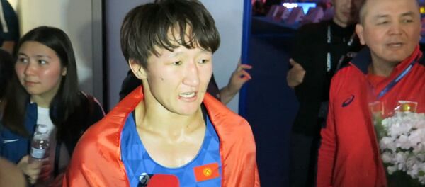 Ушул күнгө да жеттик! Тыныбекованын жеңишинен кийинки сөзү видеодо Ушул күнгө да жеттик! Тыныбекованын жеңишинен кийинки сөзү видеодо - Sputnik Кыргызстан