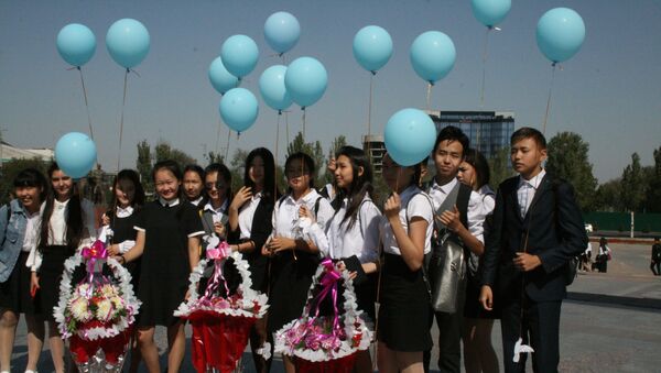 Участники акции Голубь мира в Бишкеке - Sputnik Кыргызстан