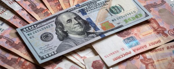 Россия рубли жана АКШ доллары. Архив - Sputnik Кыргызстан