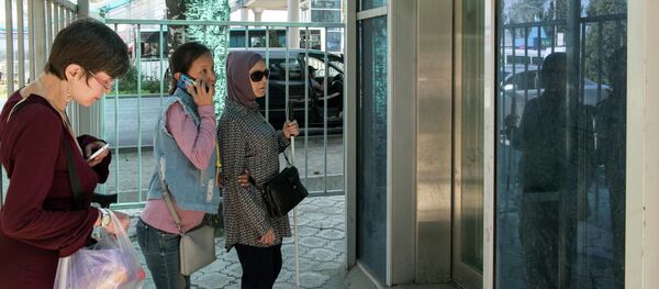 Проблема с лифтами в надземных переходах Бишкека - Sputnik Кыргызстан