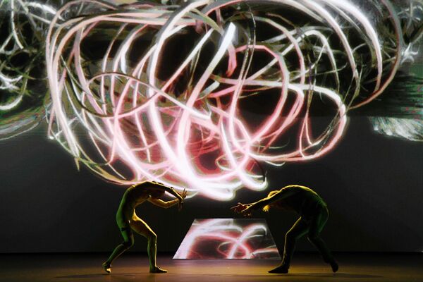 Уйкудагы сулуунун түштөрү шоусундагы балет бийчилери (Москва шаары) - Sputnik Кыргызстан