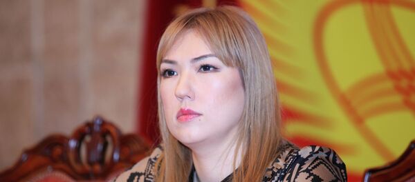 Экс-депутат ЖК Ширин Айтматова. Архивное фото Экс-депутат ЖК Ширин Айтматова. Архивное фото - Sputnik Кыргызстан