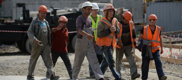 Строительство Центрального стадиона в Екатеринбурге - Sputnik Кыргызстан