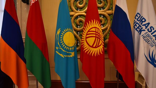 Флаги стран ЕАЭС. Архивное фото - Sputnik Кыргызстан