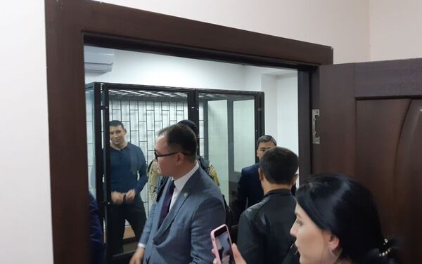 Экс-сотрудника ГКНБ Каната Сагымбаева, который охранял бывшего президента Алмазбека Атамбаева, водворили в СИЗО-1 до 8 октября - Sputnik Кыргызстан
