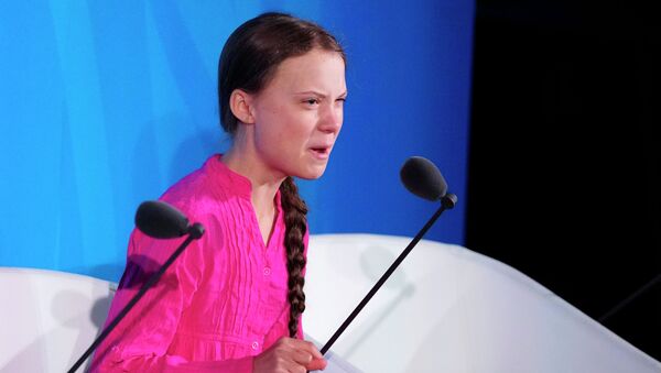 16-летняя шведская активистка по климату Грета Тунберг - Sputnik Кыргызстан